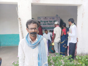 Free glasses distribution