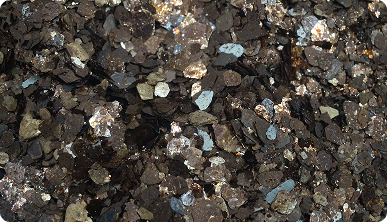 Flake and scrap mica